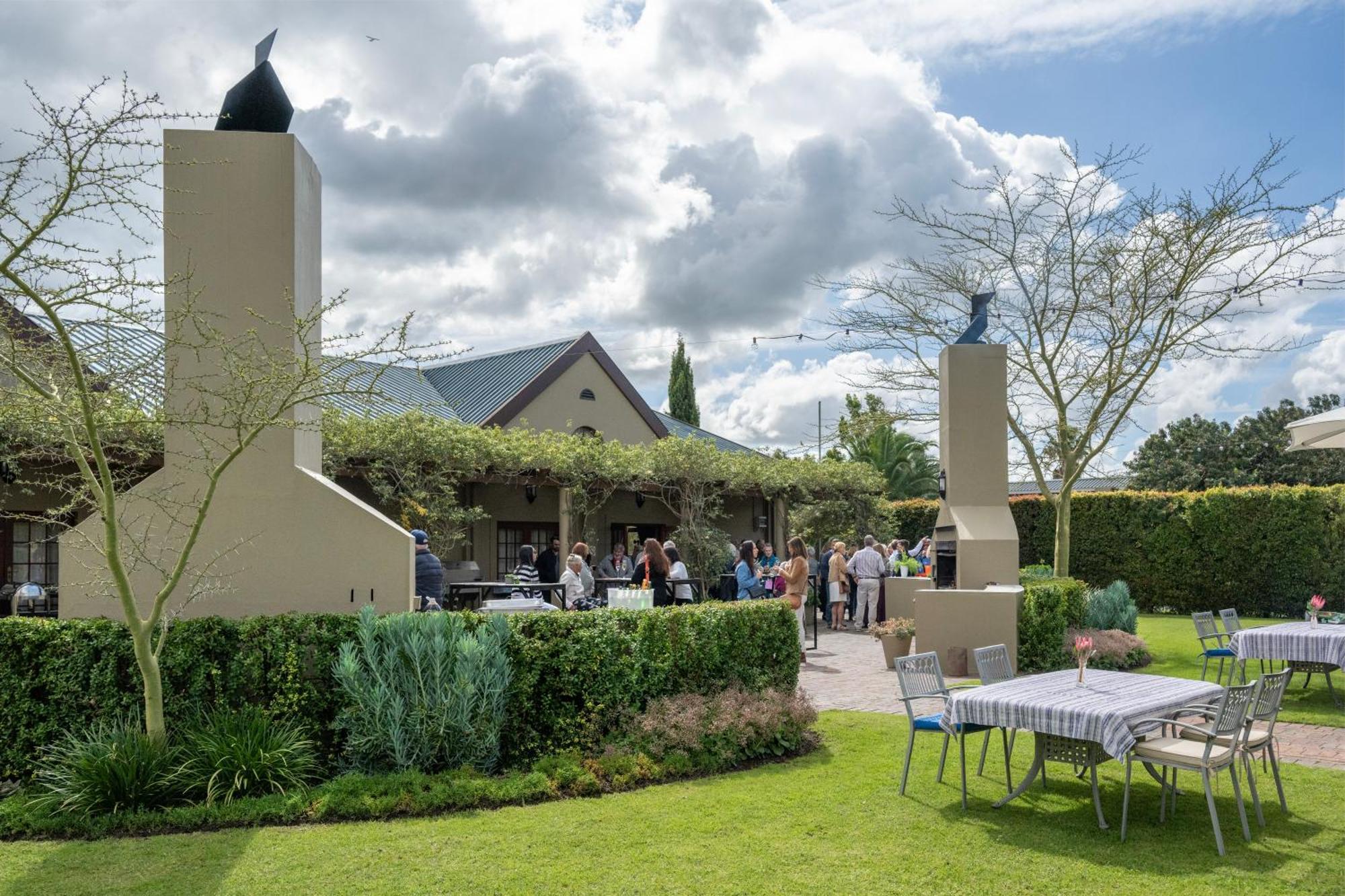 Готель Devonvale Golf & Wine Estate Стелленбос Екстер'єр фото